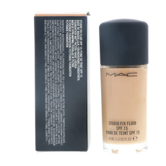 MAC Studio Fix Fluid Foundation NC30 texture image—oil-free finish in action.