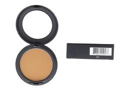 MAC Studio Fix puff applicator included for quick, buildable coverage