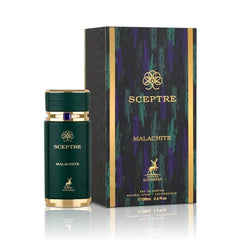Maison Alhambra Sceptre Malachite close-up, ideal for evening wear and confident styling.