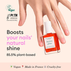Manucurist Active Glow Cranberry bottle-pour highlights quick-dry shine