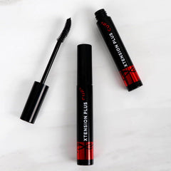 Marcelle Xtension Plus Curl Mascara closeup of lengthened lashes for everyday definition.