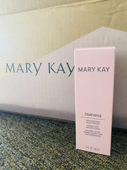 Mary Kay TimeWise Age-Fighting Moisturizer bottle front with oil-free hydration for matte skin.