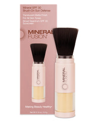 Mineral Fusion brush-on powder sunscreen application shows an invisible matte finish.