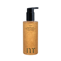 Molvany LHA CIS Gel Cleanser pore closeup highlighting refined pores for smoother skin.