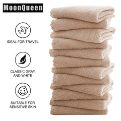 MOONQUEEN travel-friendly face cloth for on-the-go touch-ups.