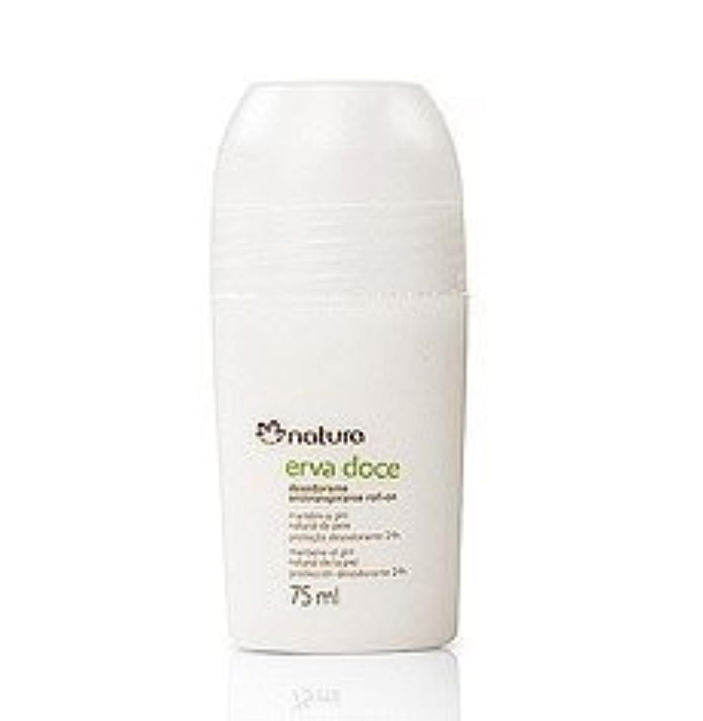 Natura Erva Doce roll-on bottle close-up with fennel aroma for all-day freshness