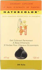 Naturcolor Cola gel application on hair swatch for even tone.