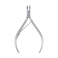 Nghia D-506 close-up edge for accurate, clean cuticles