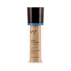 No7 applied on model demonstrating natural luminous finish and even skin tone benefit
