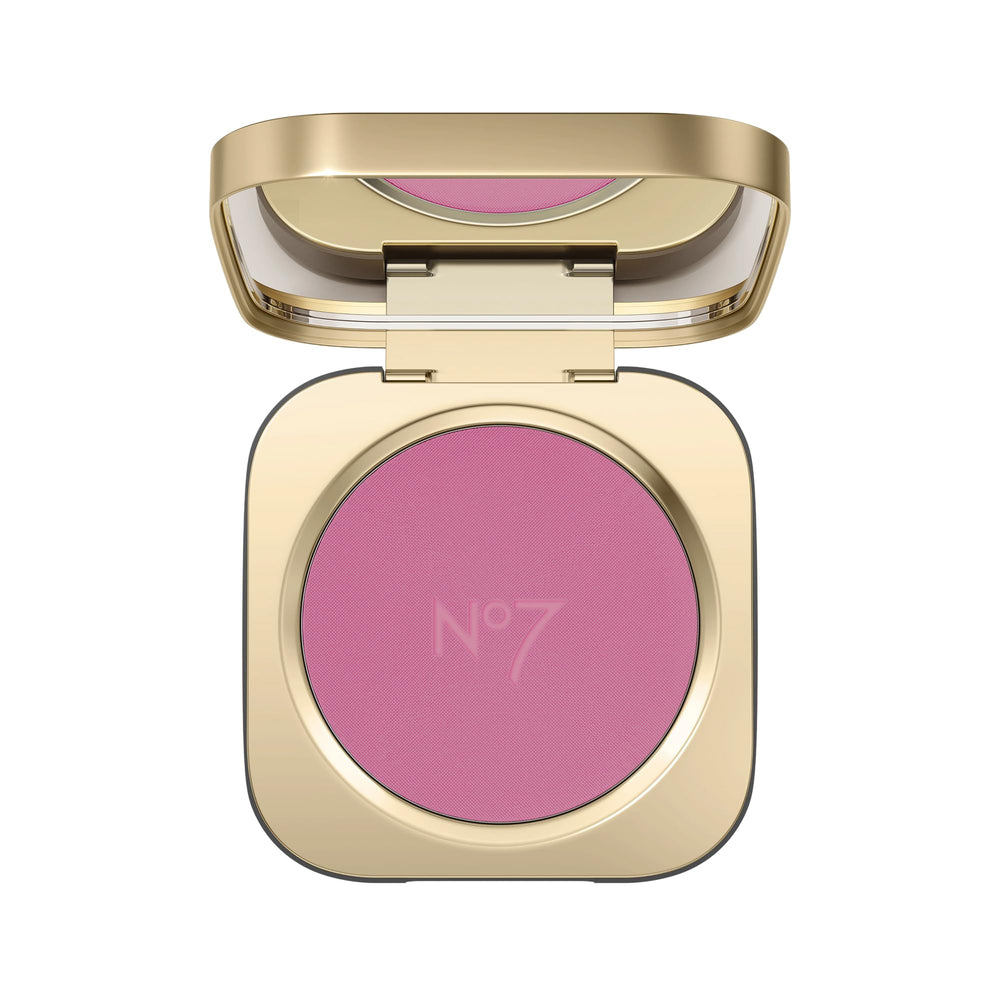 No7 compact front view showing sleek packaging and clean product presentation