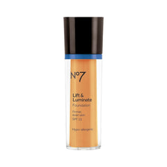 No7 texture swatch of Warm Ivory showing blendable creamy consistency and smooth coverage
