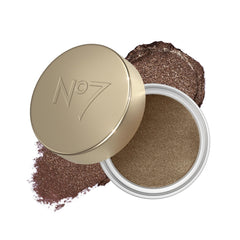 No7 front packaging showing Velvet Smoke shade and compact design for easy use