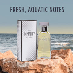 NovoGlow Infinity for Women spray action captured for easy all-day wear.