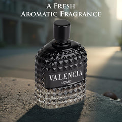 NovoGlow Valencia UOMO top notes blend mineral salt and violet leaf for a fresh start.