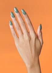 ohora semi-cured nail strips cream leaf closeup shows flexible fit