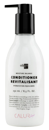 Oligo Professionnel Calura Moisture Balance conditioner bottle ready for detangling and shine.
