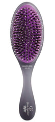 Olivia Garden OG Brush Styler bristles close-up show boar and nylon blend for detangling