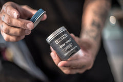 Osmo Clay Wax textured hair style shows thick texture and natural expression.