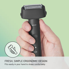 Panasonic ES-RM3B-K hypoallergenic blades closeup to reduce irritation.