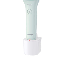 Panasonic ES-WL60 blades closeup emphasizes three floating blades and hypoallergenic metal for sensitive skin.