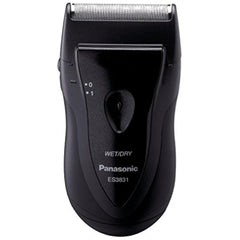 Panasonic Pro-Curve travel shaver floating head closeup for precise contouring on the go.