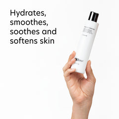 PCA SKIN creamy cleanser foam lather demonstrates gentle cleansing and moisture.