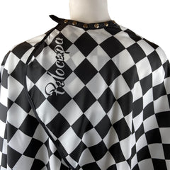 Pelocapa barber cape anti-static treatment adds comfort during long styling sessions.