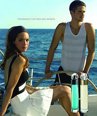 Perry Ellis 360° flacon top view conveys refined, lasting fragrance when applied.