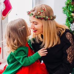 PHALIN Christmas hair clip wreath design adds holiday charm to hair