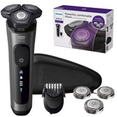 Philips 6600 SkinProtect blades close-up for smoother shave with fewer passes.