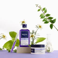 PHYTO Purple No Yellow Shampoo violet pigments neutralizing warm tones on color-treated hair.