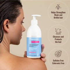 Pilopeptan Woman Shampoo lather closeup for gentle cleansing.