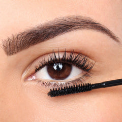 Pixi Lower Lash Mascara vitamin e panthenol care for sensitive eyes.