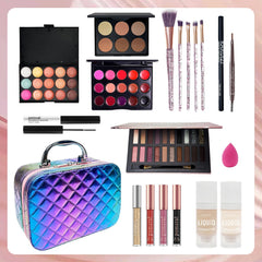 Pomcral Travel Makeup Kit palette panels offer versatile shade options for diverse skin tones.
