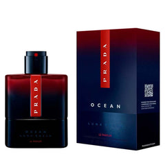Prada Luna Rossa Ocean Le Parfum bottle with splash image suggests refreshing aquatic scent.