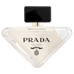 Prada Paradoxe Virtual Flower jasmine close-up, emphasizing jasmine accord
