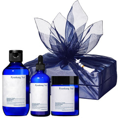 Pyunkang Yul Basic Line Toner 200ml bottle for gentle daily hydration.
