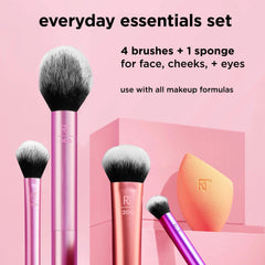 Real Techniques Everyday Essentials 402 Setting Brush for even powder setting