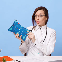 Reginary nurse cosmetic bag Pattern 02 keeps cosmetics organized on the go