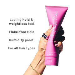 Rizos Curls Strong Hold Gel frizz-control image emphasizes smooth, shiny hair.