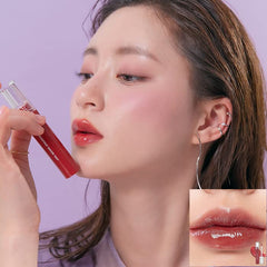 rom&nd Glasting Water Tint Rose Stream application swatch showing vivid, non-sticky gloss