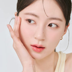 rom&nd Juicy Lasting Tint 31 Bare Apricot swatches reveal vibrant, fruity shade options.