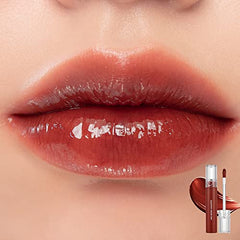 rom&nd Massive Lip Oil wand application demonstrates precise comfortable shade application.