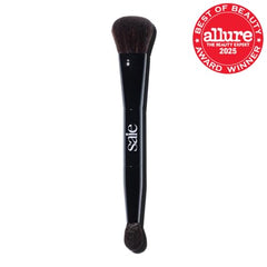 Saie The Double Brush small end for highlighting and concealing eyelids.