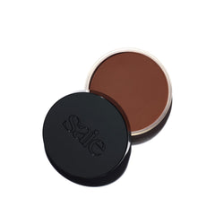 Saie front packaging showing jar and label, easy identification and clean design