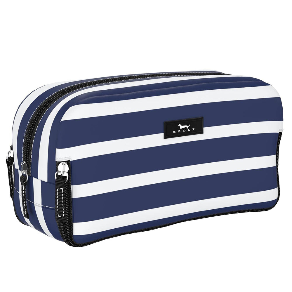 SCOUT 3-Way Toiletry Bag compartments organized for easy packing.