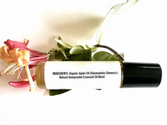 Shamarwyn Honeysuckle Perfume Oil organic jojoba base, skin-friendly and irritation-free