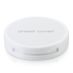 Sheer Cover Studio open compact shows concealers and brightener for precise conceal and brighten.