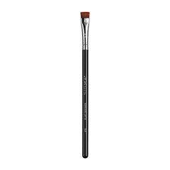Sigma Beauty E15 flat definer brush close-up of precise edge for defined eyeliner