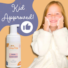 Sissy Kay Kids Face Wash foam action for playful cleansing.